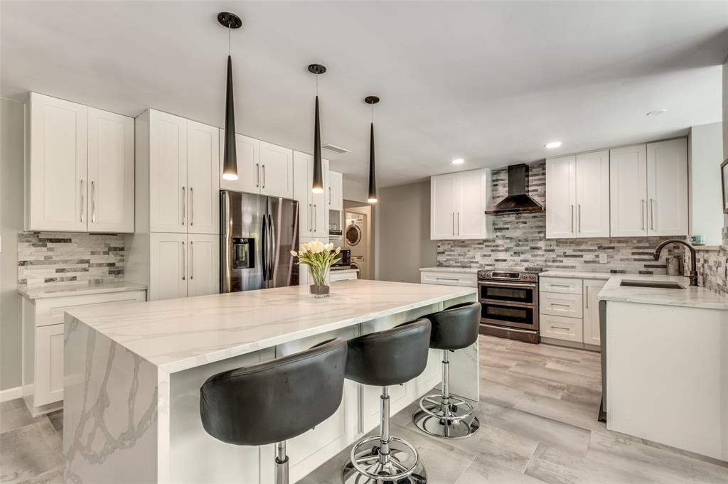 944 Hummingbird Trail