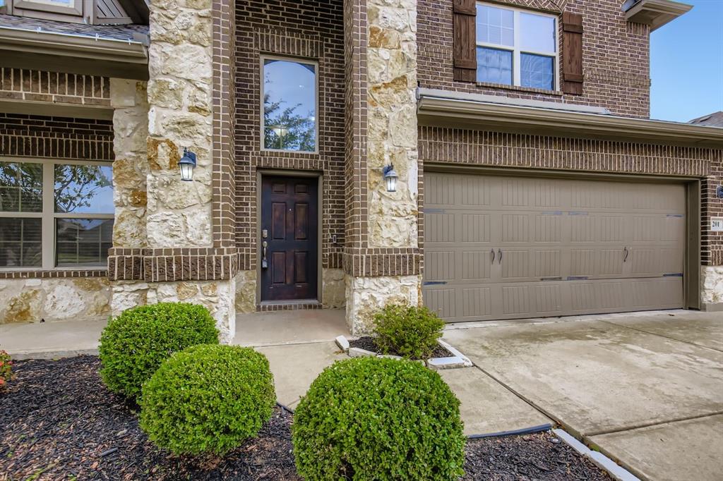 201 Pleasant Hill Lane