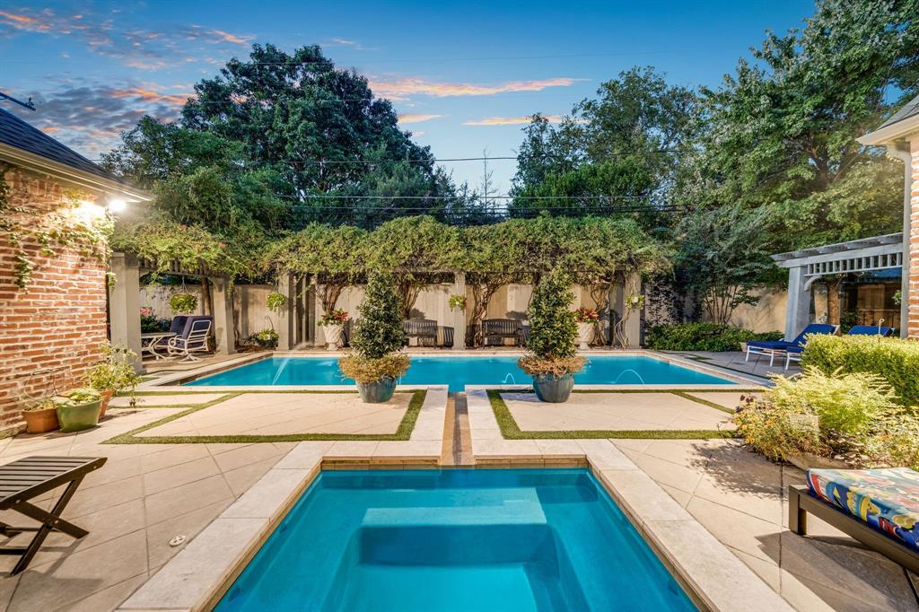 Hillcrest Park - Residential