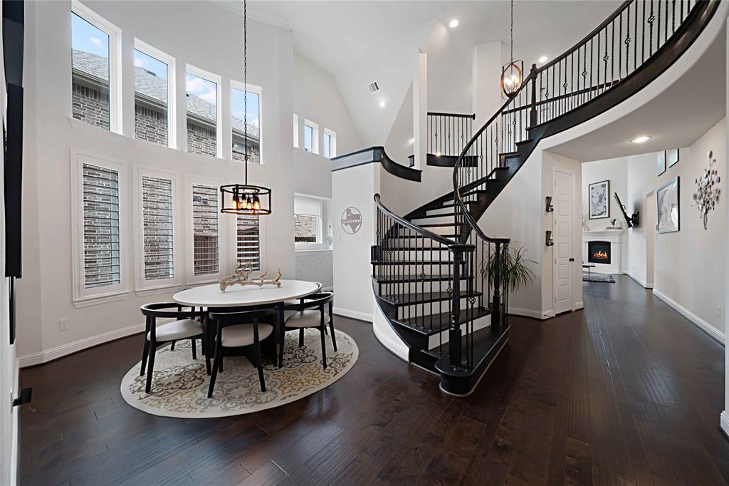 1204 Frisco Hills Boulevard