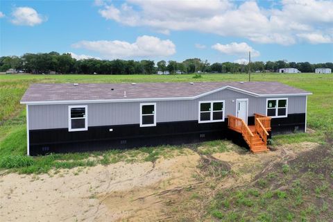 Photo of 1223 Old Ida Rd Street, Sherman, TX 75090 (MLS # 21257765)