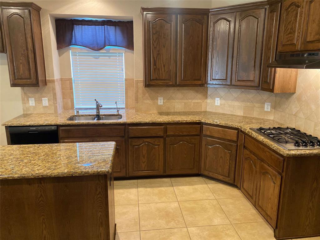 Heritage #2 - Residential Lease