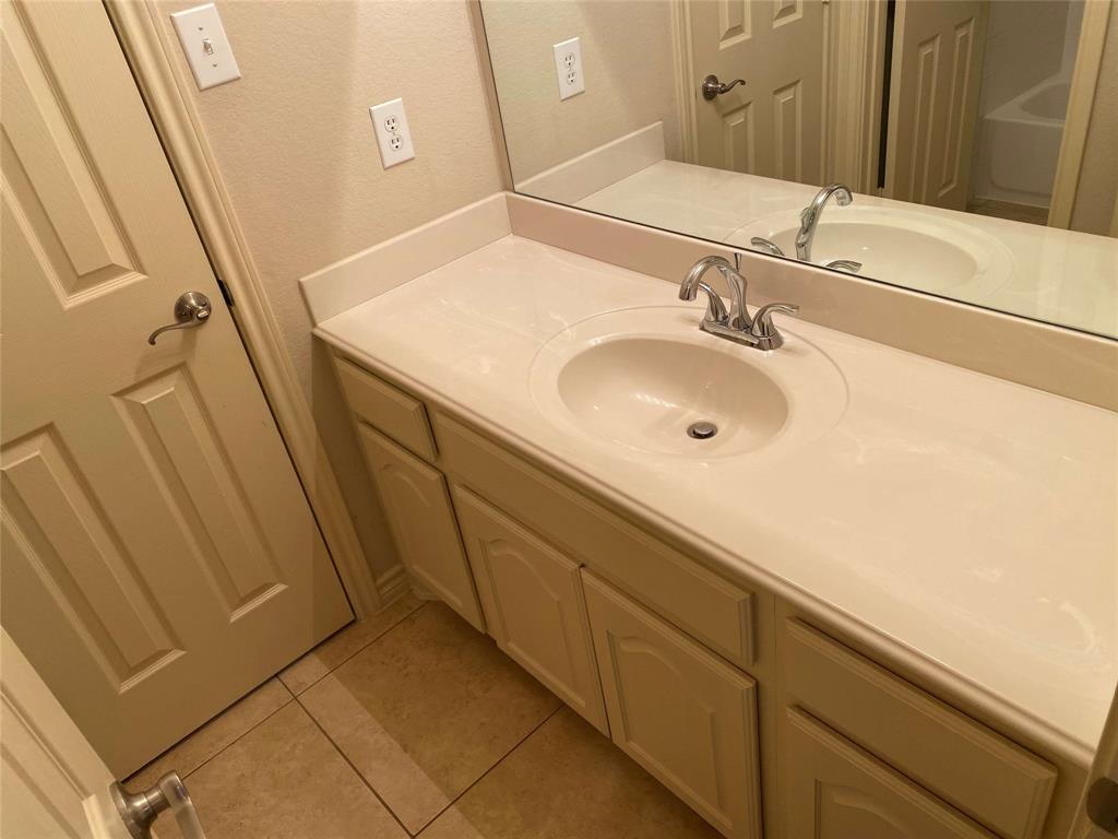 Heritage #2 - Residential Lease