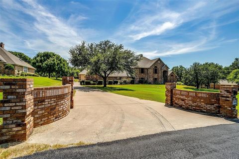 A home in Burleson