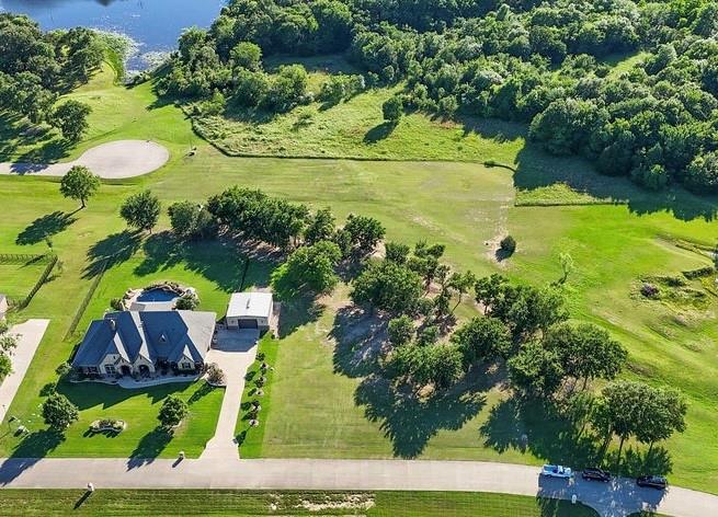 1409 Shadow Lakes Drive