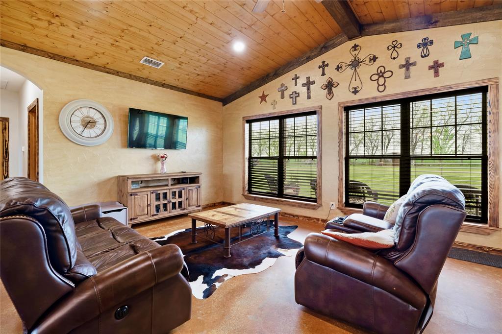 2590 County Road 2825