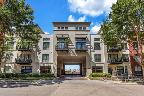4605 CEDAR SPRINGS RD APT 327, DALLAS, TX 75219 - Image 763e9fa577d575e2a22f2227cdcea81e/3306192660