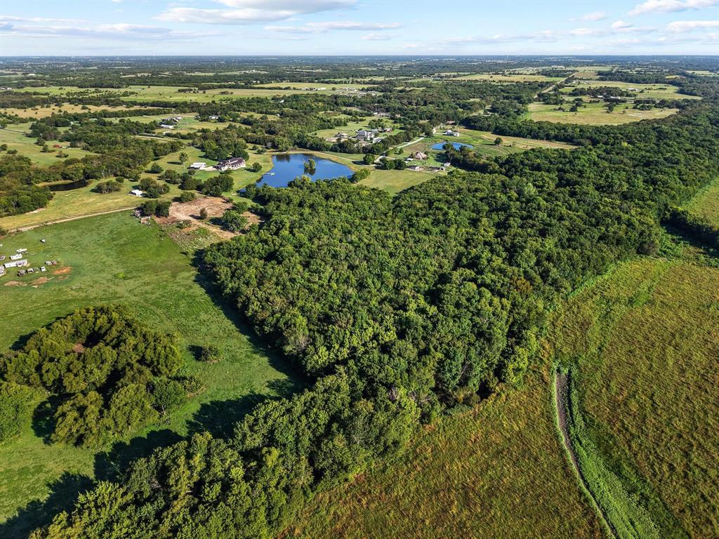 8194 Private Road 5406