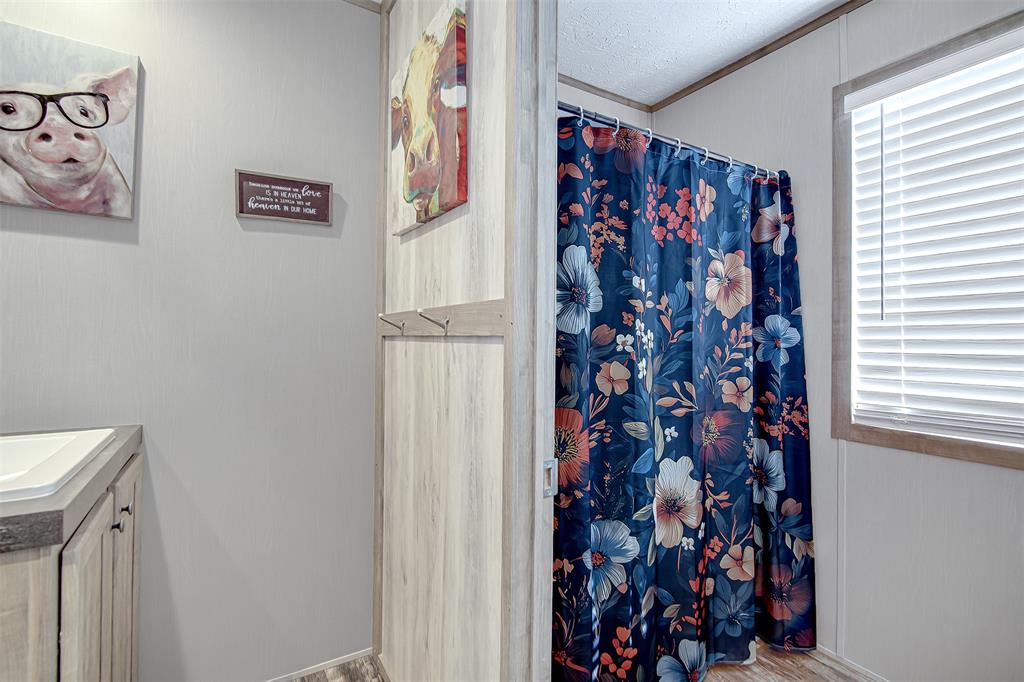 Lake Whitney Acres Sub - Residential