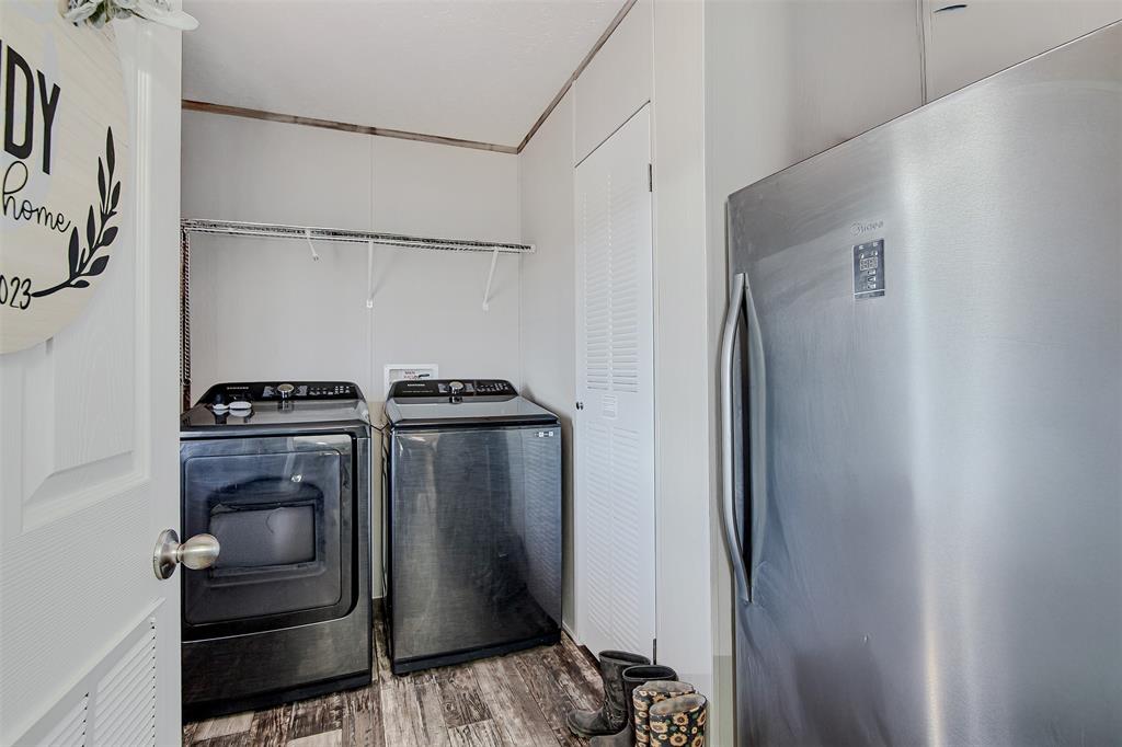 Lake Whitney Acres Sub - Residential