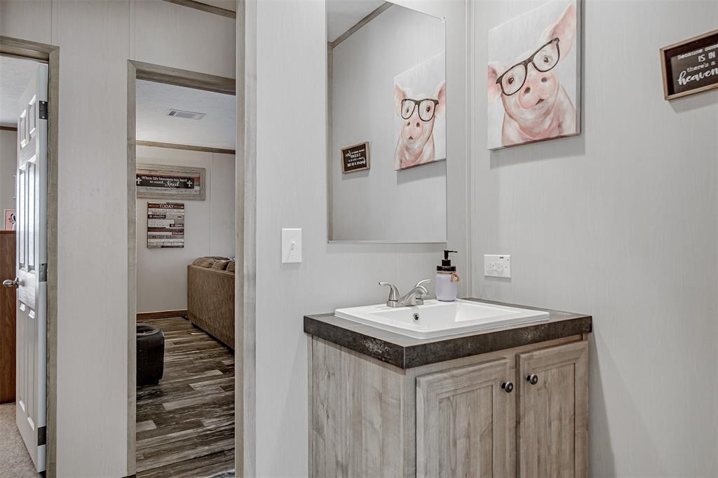 Lake Whitney Acres Sub - Residential