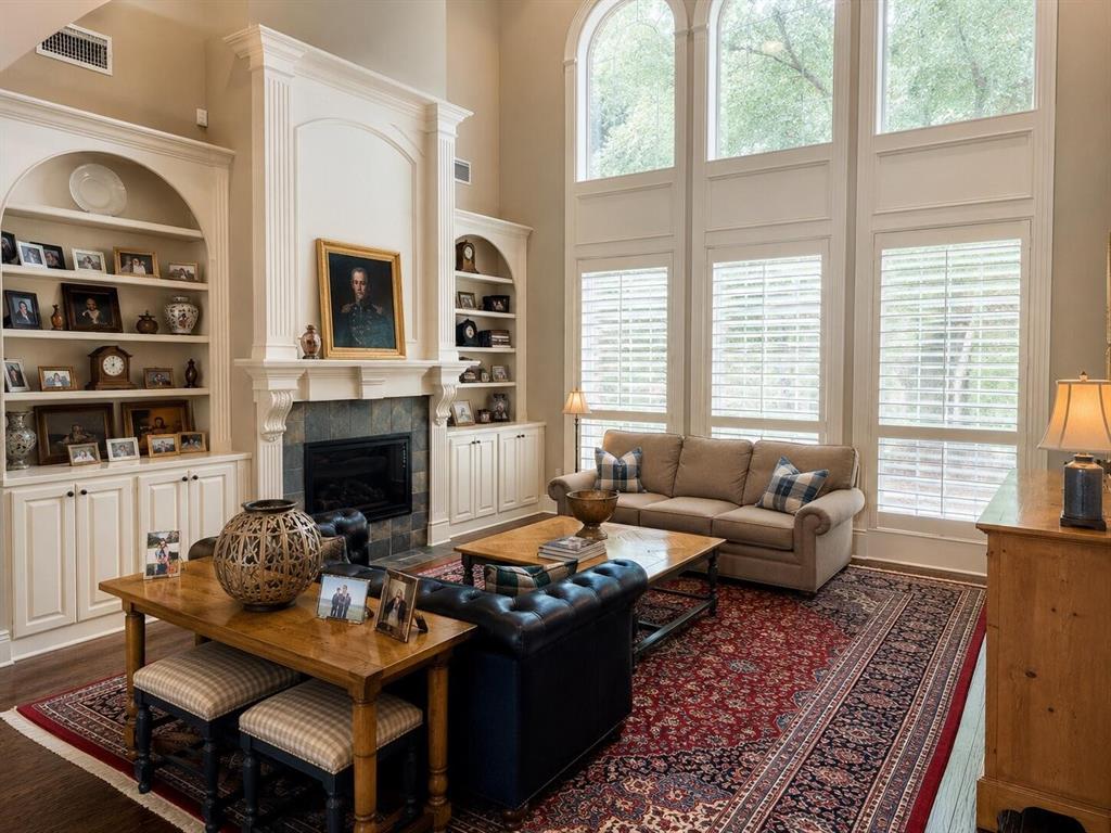 801 Huntington Court