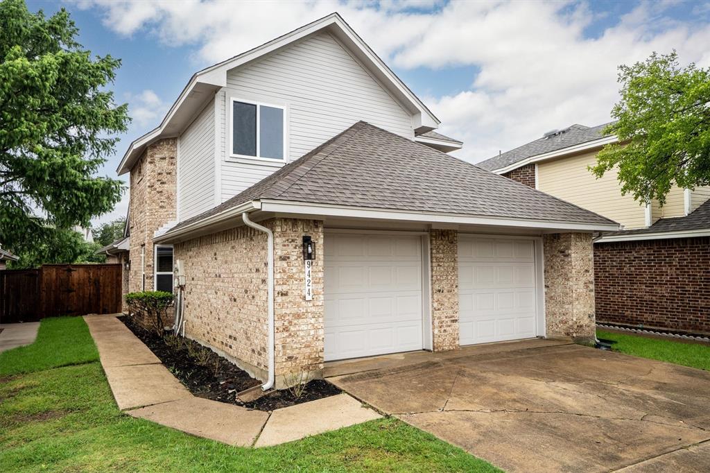 9424 Blue Jay Way
