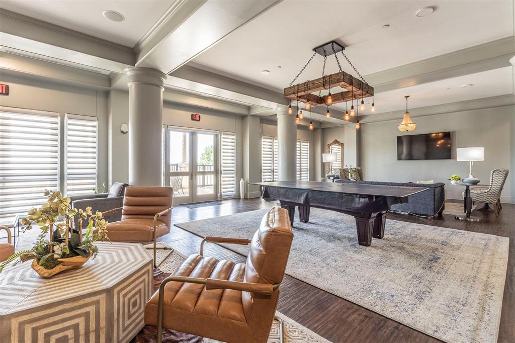 Villa De Leon Condo - Residential