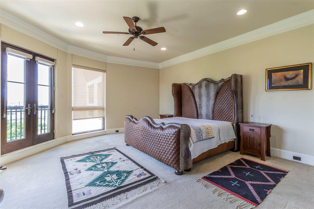 Villa De Leon Condo - Residential