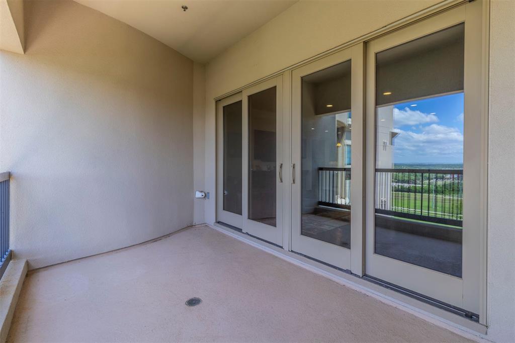 Villa De Leon Condo - Residential