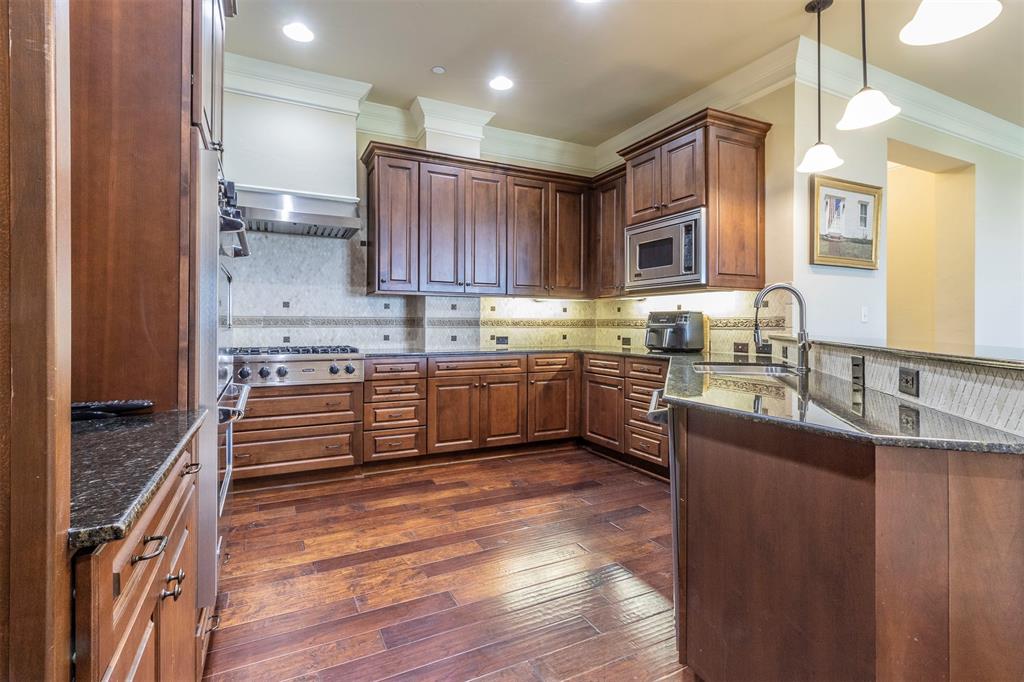 501 Samuels Avenue 540