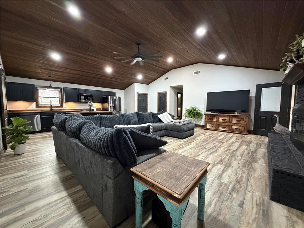 Crestwood - Residential