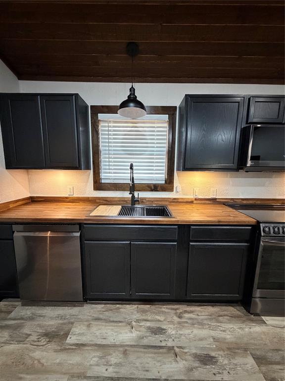 Crestwood - Residential