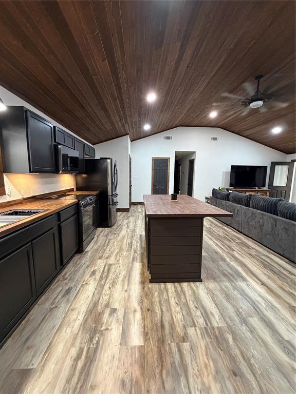 Crestwood - Residential