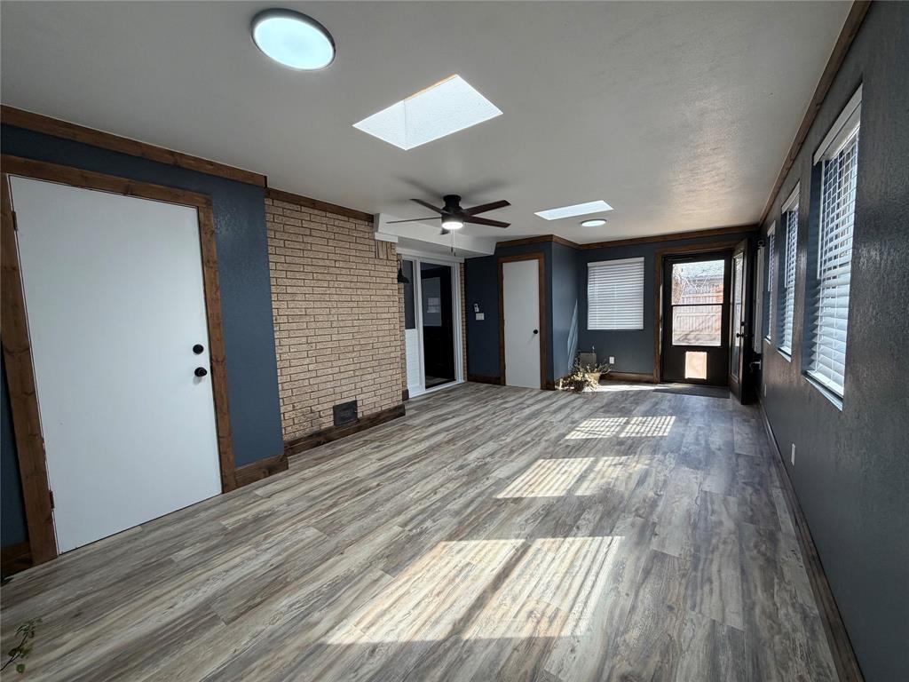 Crestwood - Residential