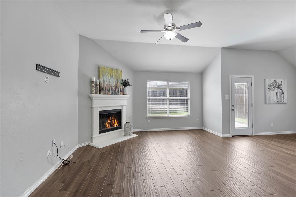 2814 Saddlebred Trail