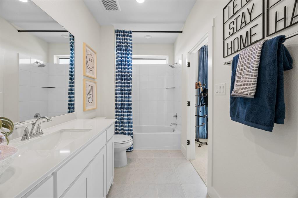 The Arbors at Lakewood Village - Residential