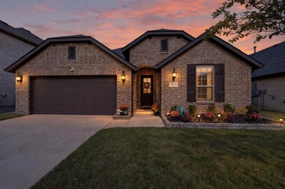 813 Mildren Lane Fate TX 75087