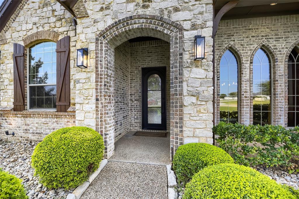 1501 Willow Tree Drive