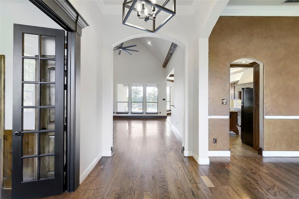 1501 Willow Tree Drive