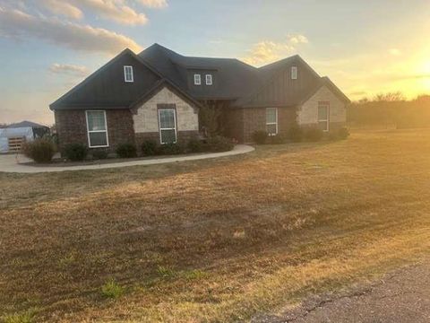 Photo of 5211 County Road 3228, Lone Oak, TX 75453 (MLS # 21132117)