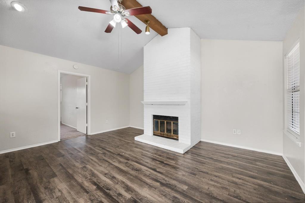 706 Woodland Court