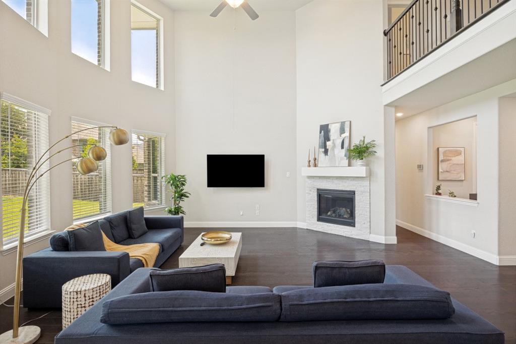 8209 Benthaven Pl