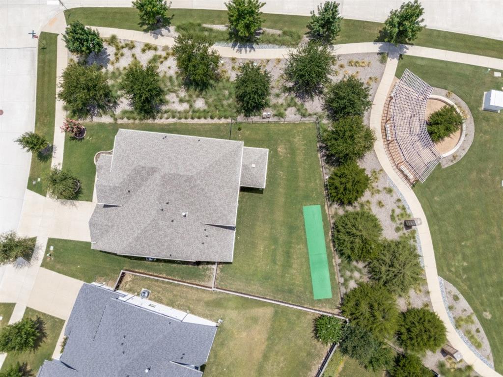 8209 Benthaven Pl