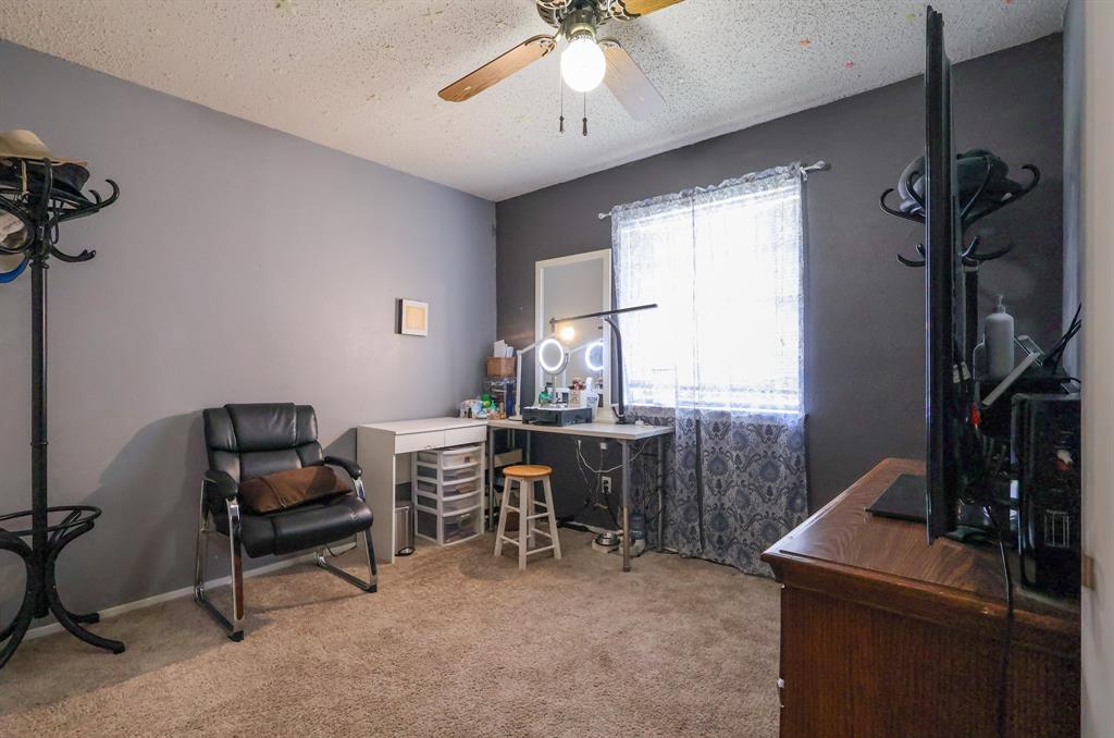 Fairwoods 01 - Residential