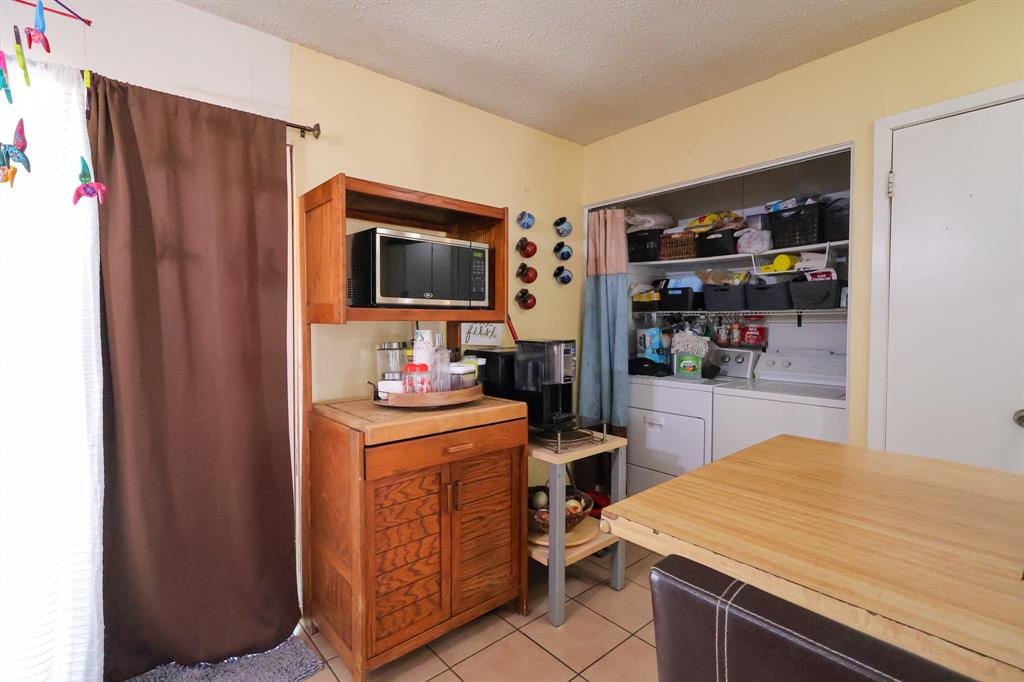 Fairwoods 01 - Residential