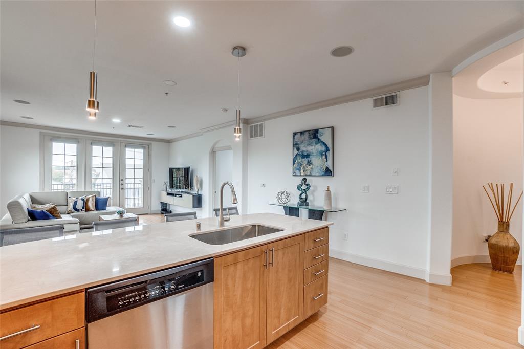 Vallera Condo - Residential