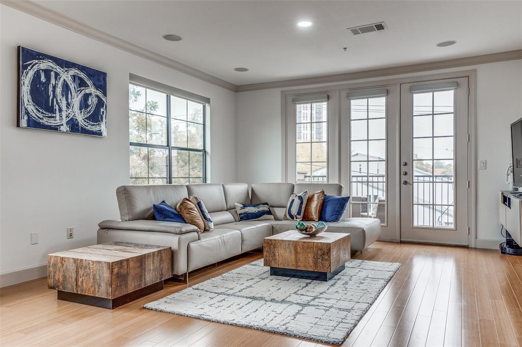 Vallera Condo - Residential