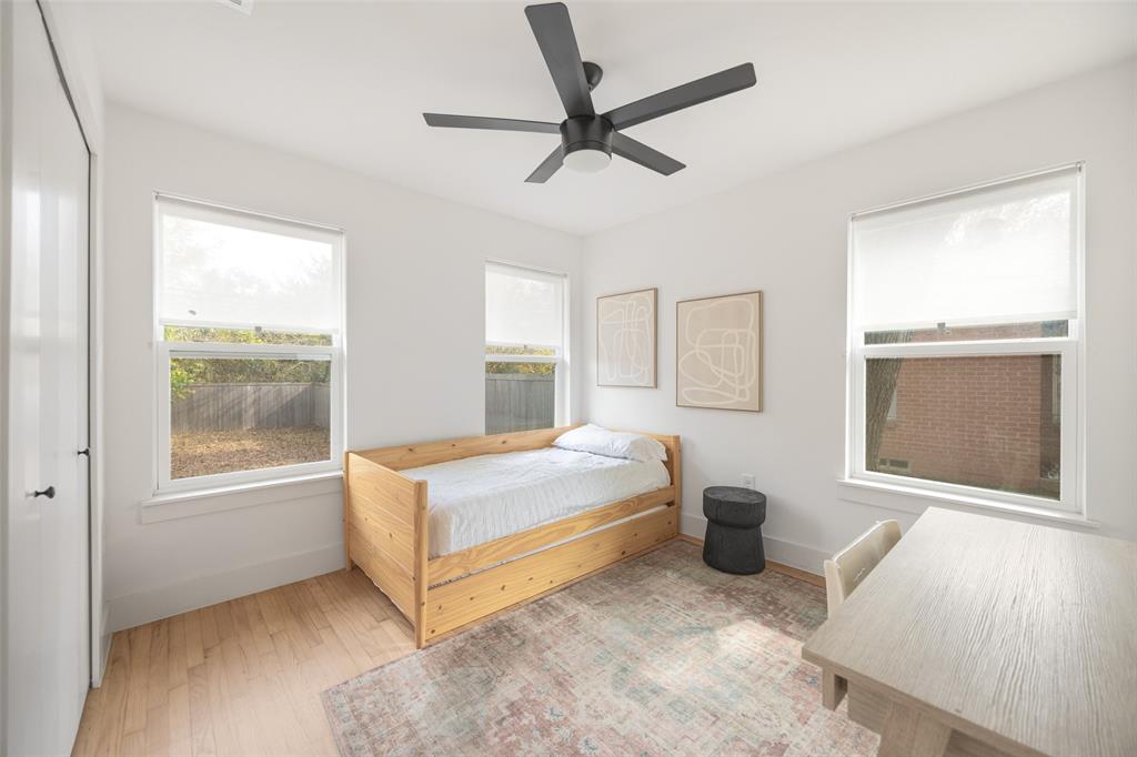 Fisher Road Heights 03 - Residential