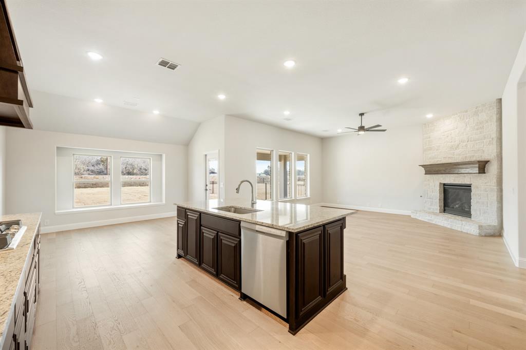 Abe's Landing - Residential