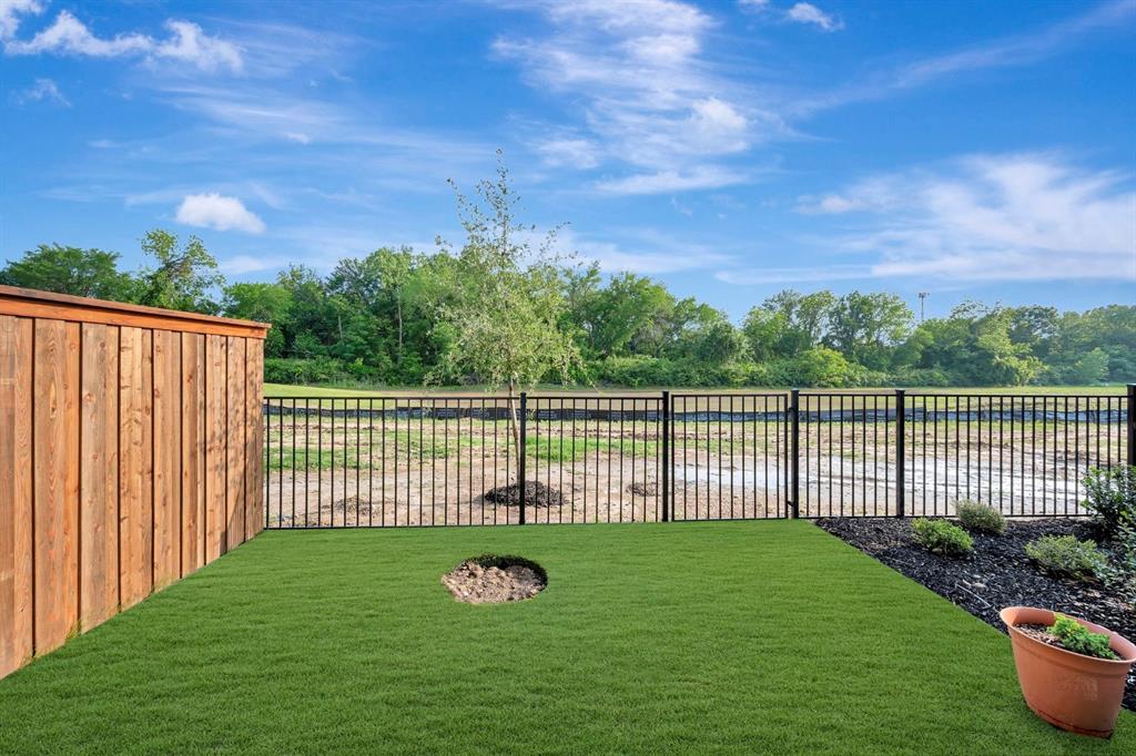 Trails at Waterside - Residential