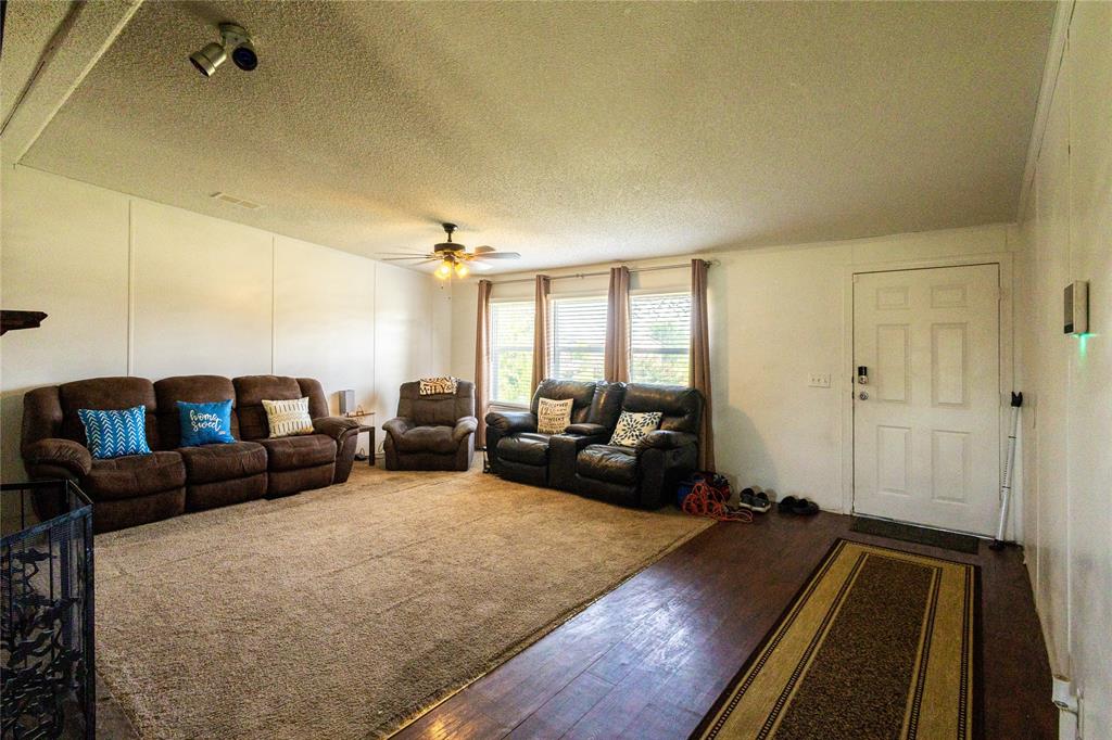 Mustang Estates - Residential