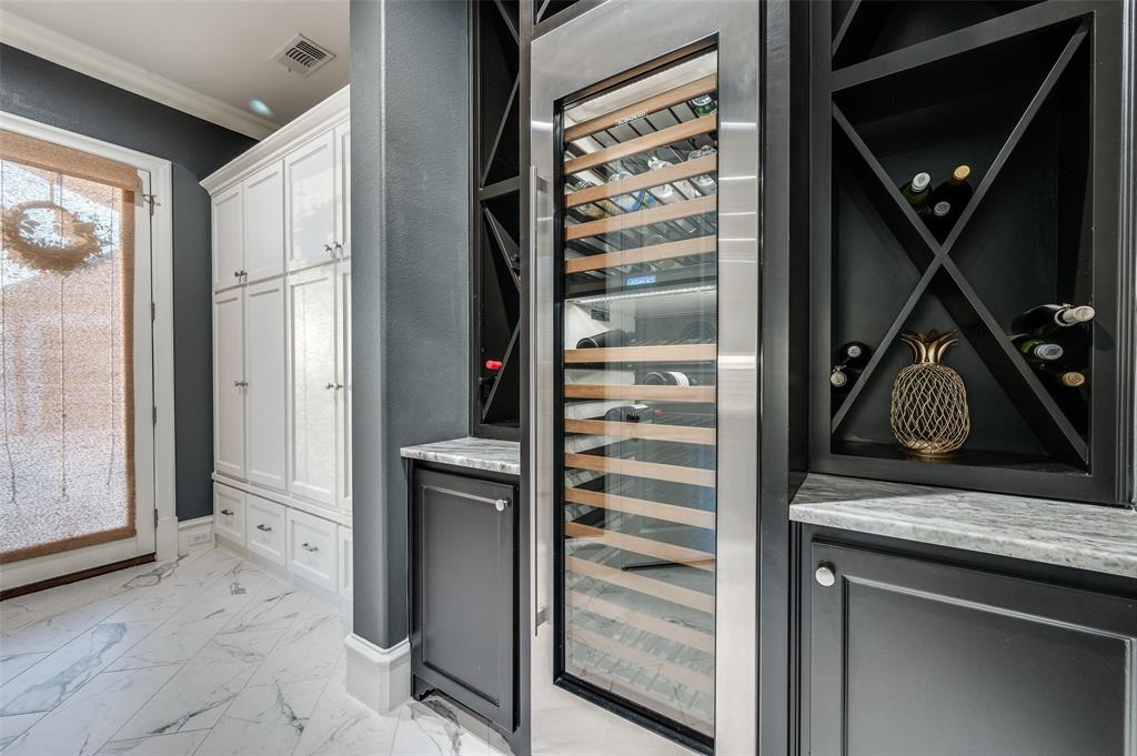 CHRISTIE FARMS PHASE 1 - Residential