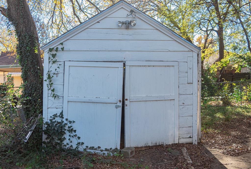 Pettons P T - Residential