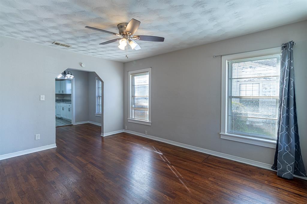 Pettons P T - Residential