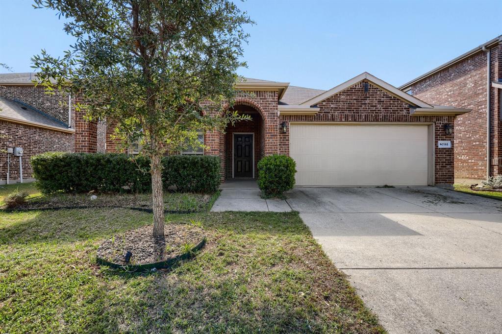 Photo of 8732 Yosemite Trail, Cross Roads, TX 76227 (MLS # 21417415)