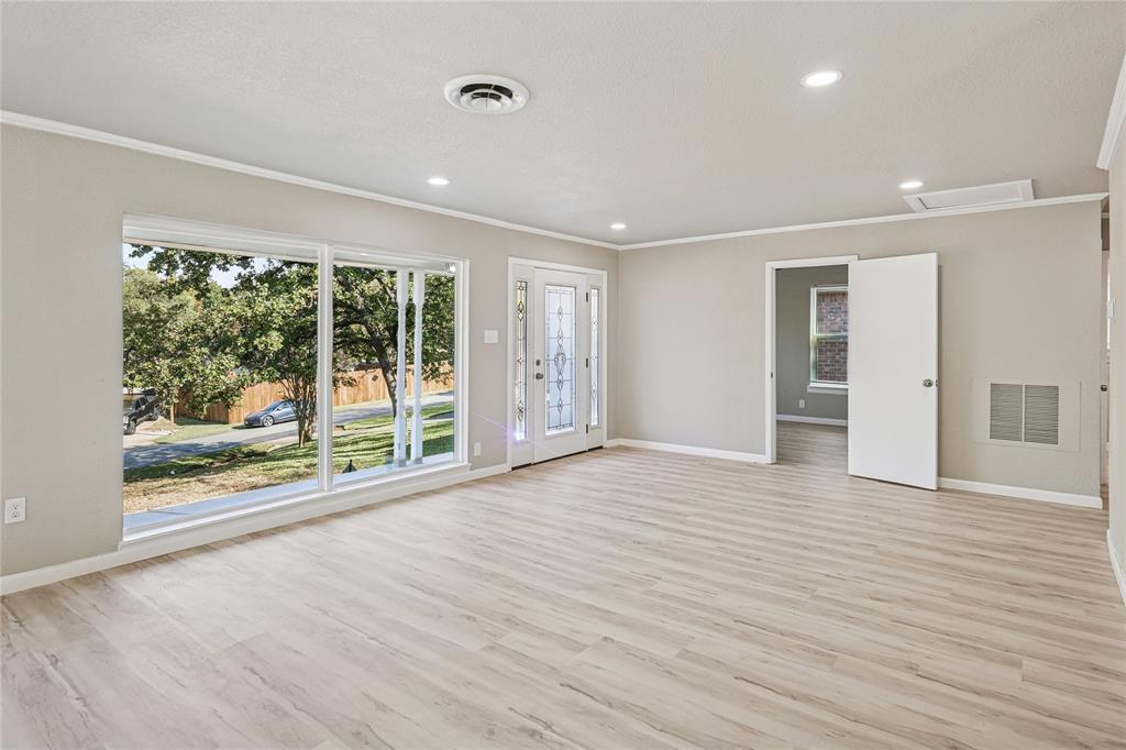 5806 Mountainwood Drive