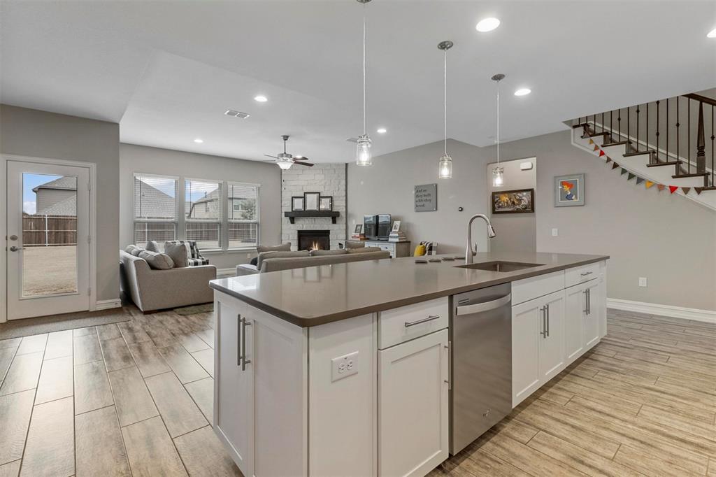 Photo 12 of 40 of 3711 Ryeland Cove house