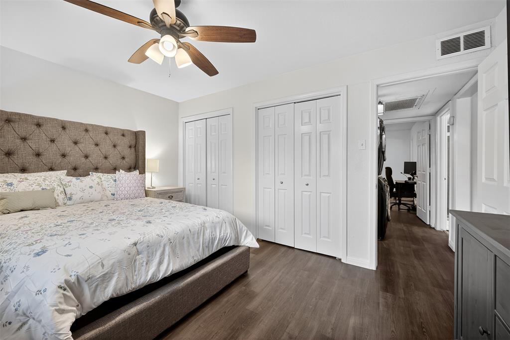 Burgundy Condo - Residential