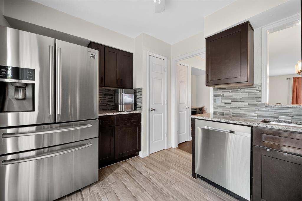 Burgundy Condo - Residential